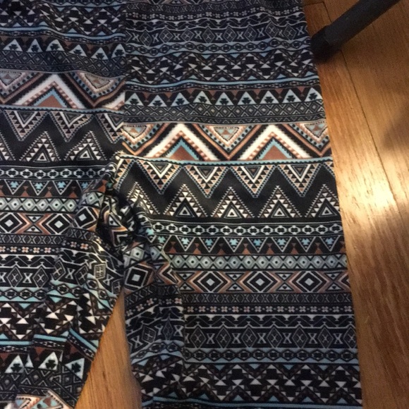 tribal leggings - Picture 3 of 4